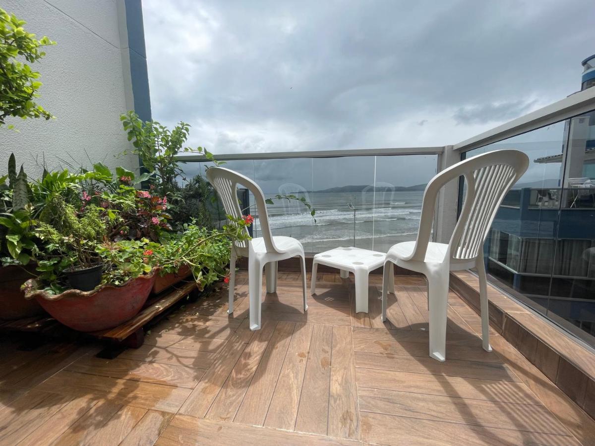 Apartment Itapema-meia Praia- 3 Quartos - Frente Mar!