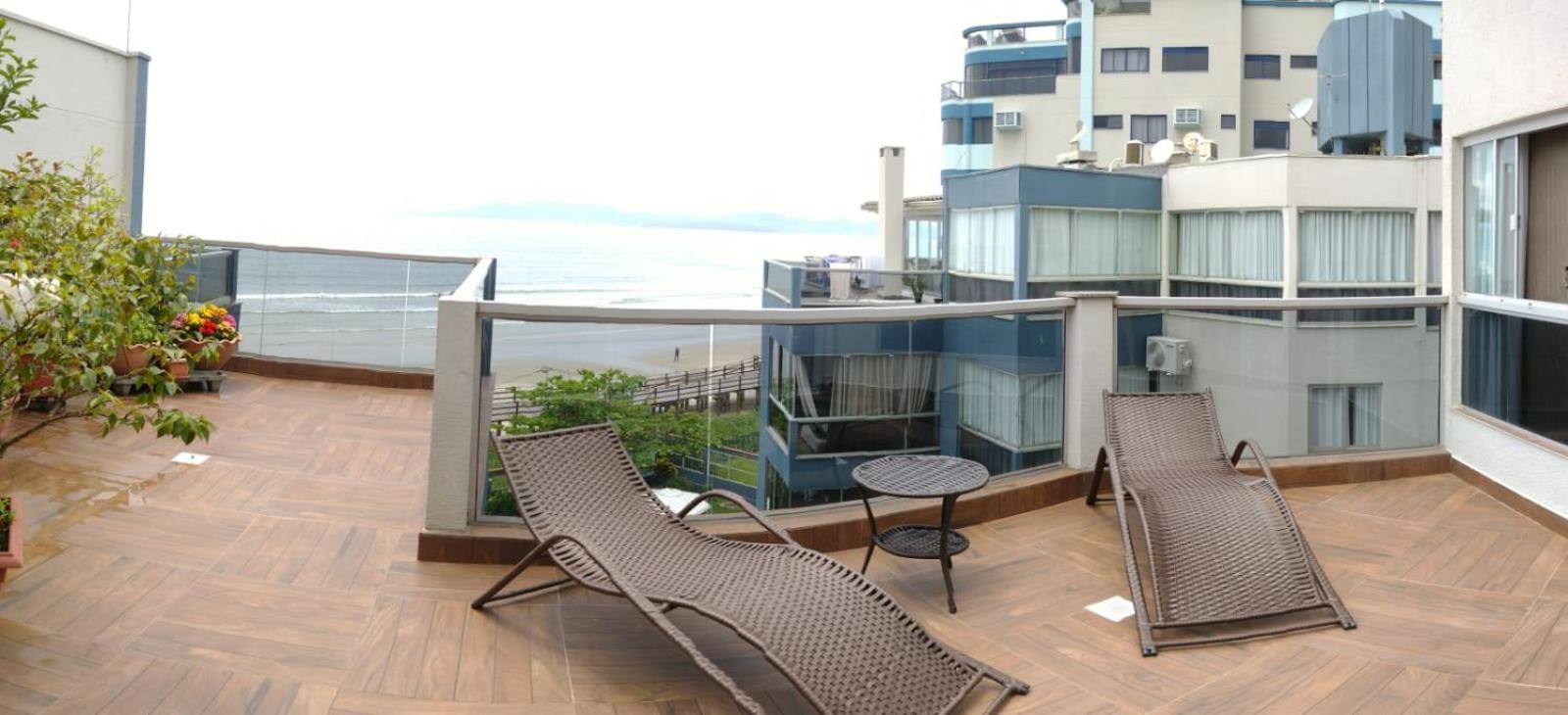 Apartment Itapema-meia Praia- 3 Quartos - Frente Mar! Itapema