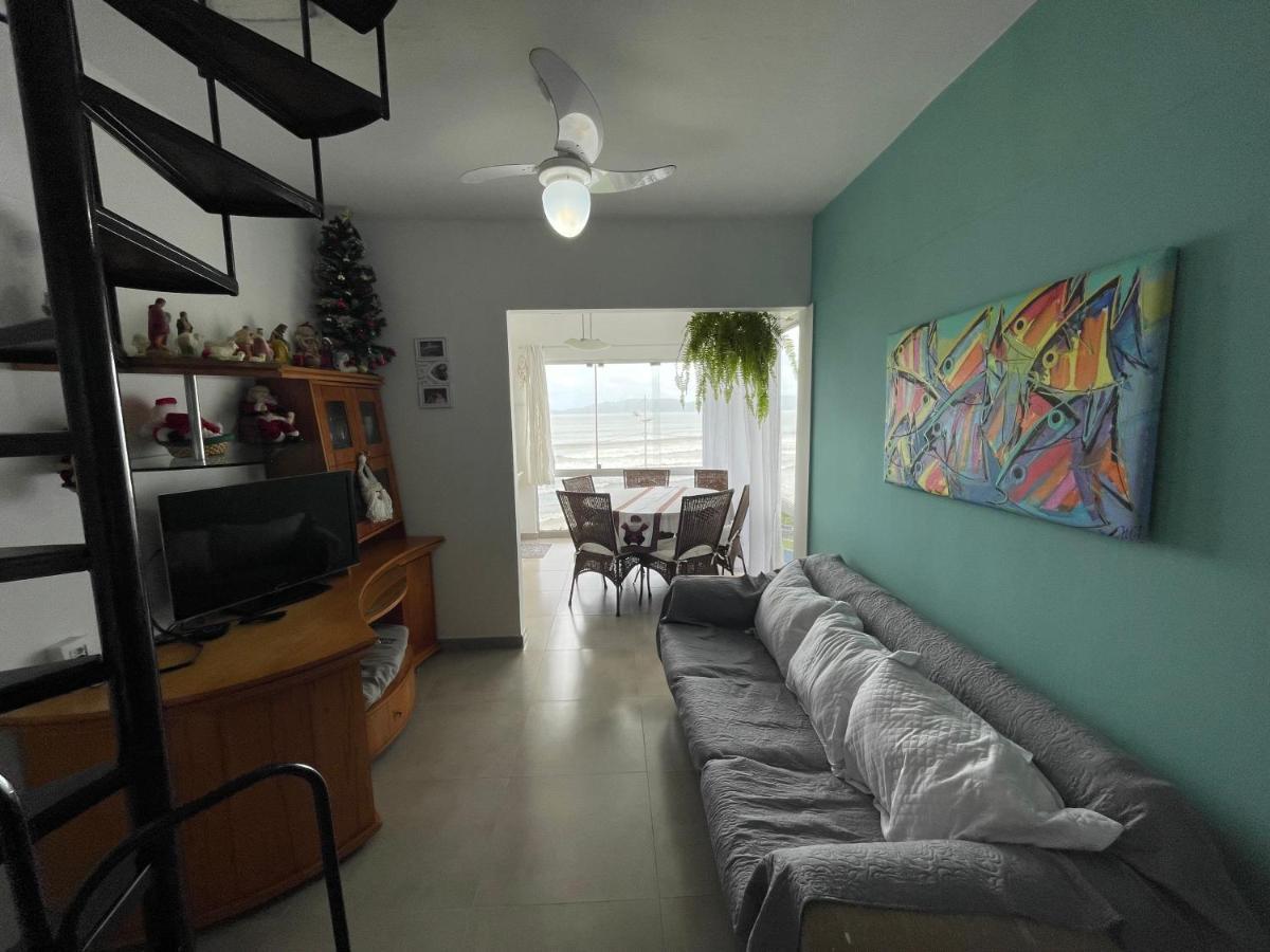 Apartamento Itapema-meia Praia- 3 Quartos - Frente Mar! Itapema