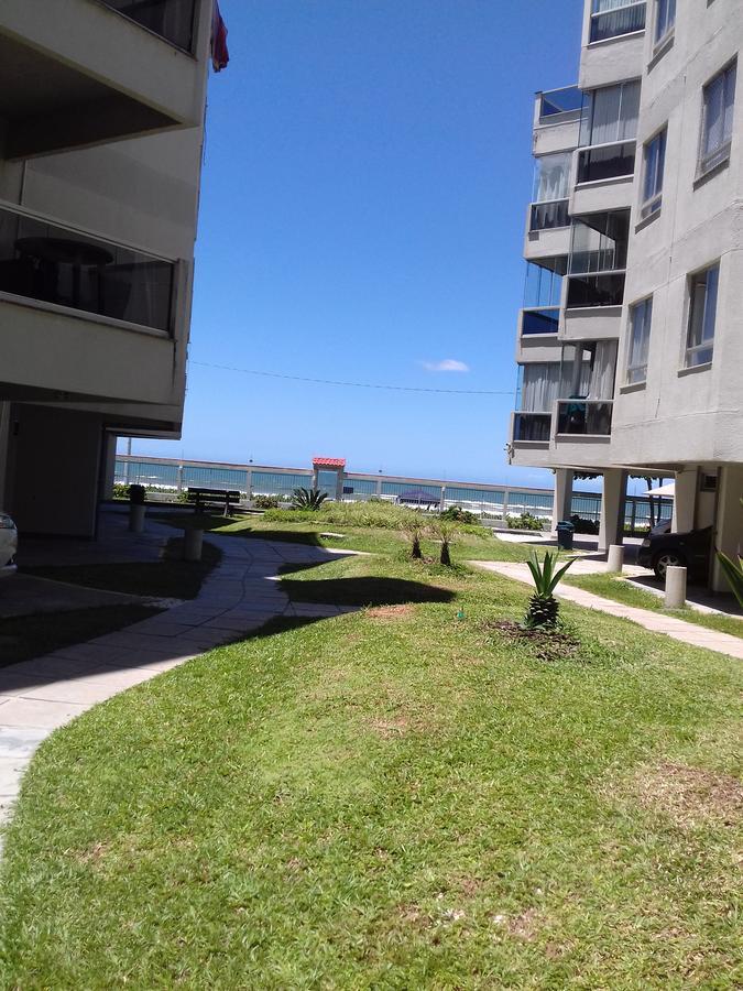 Itapema-meia Praia- 3 Quartos - Frente Mar! Apartamento